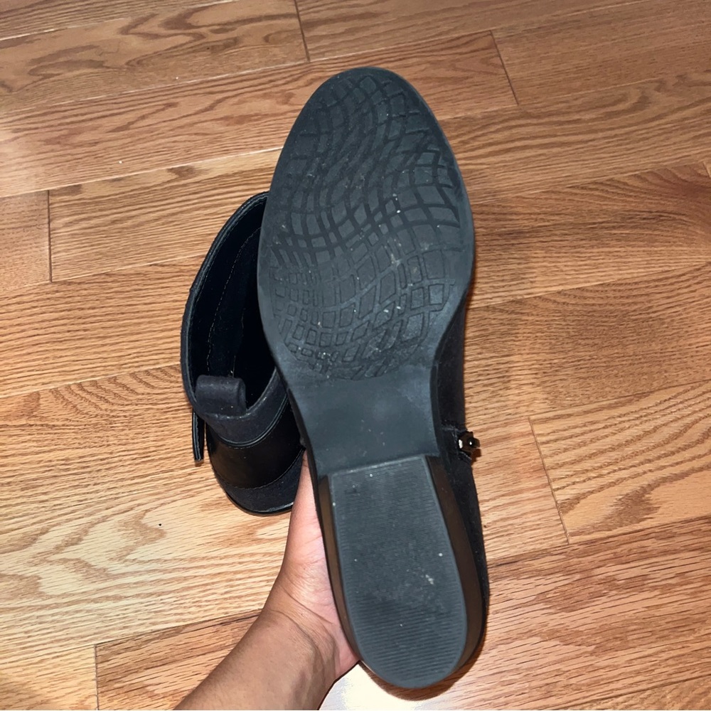 Booties - Picture 10 of 11